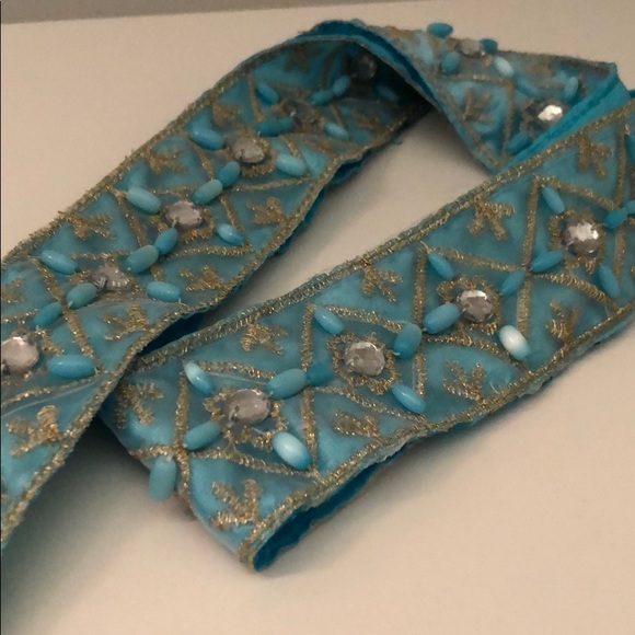 BELT/SCARF/CHOKER TURQUOISE BEADS & GEMS - Picture 1 of 8